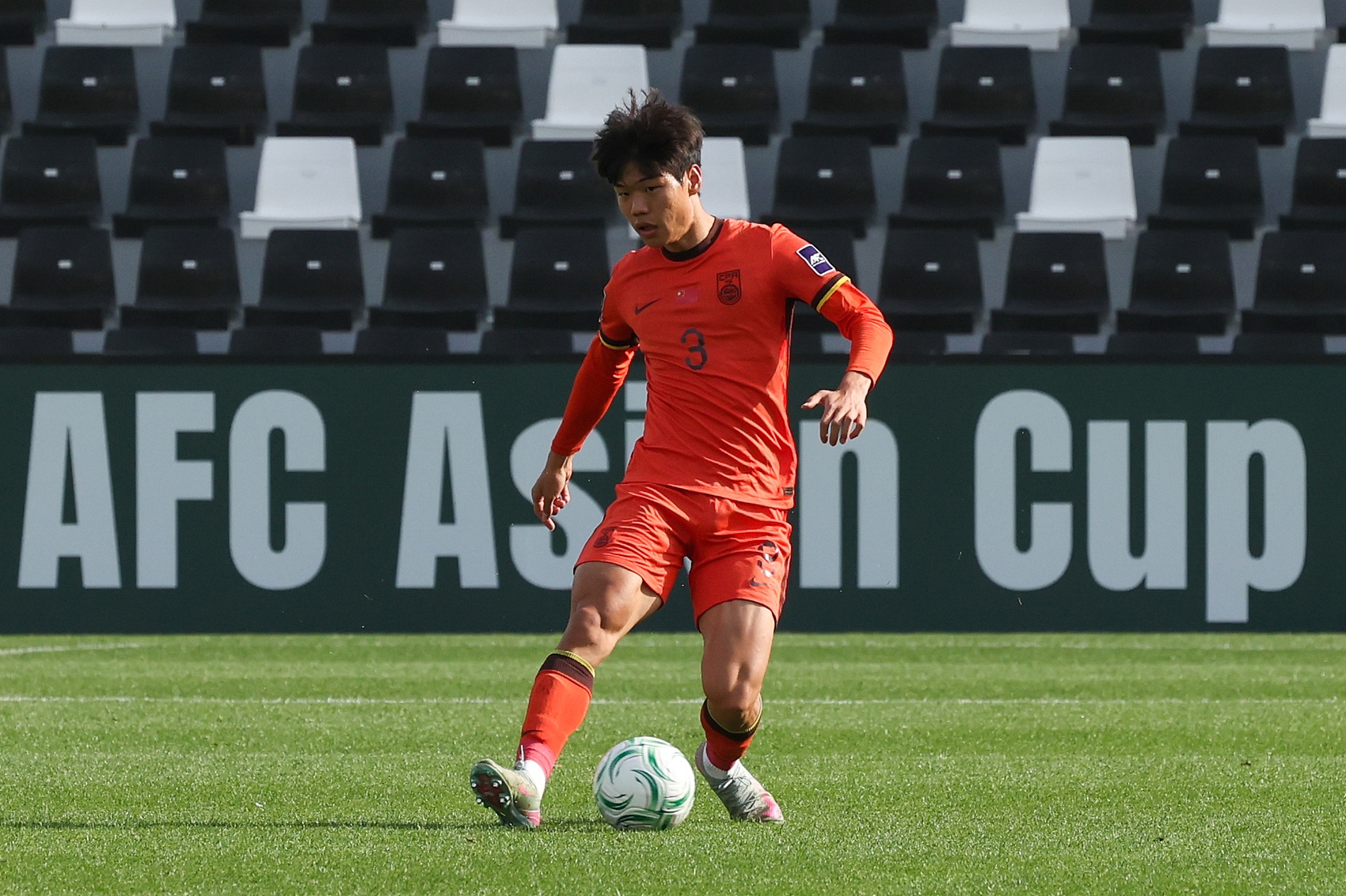 赛事直播-媒体人：贺一然加盟山东泰山差不多了，玄智健去泰山基本不可能