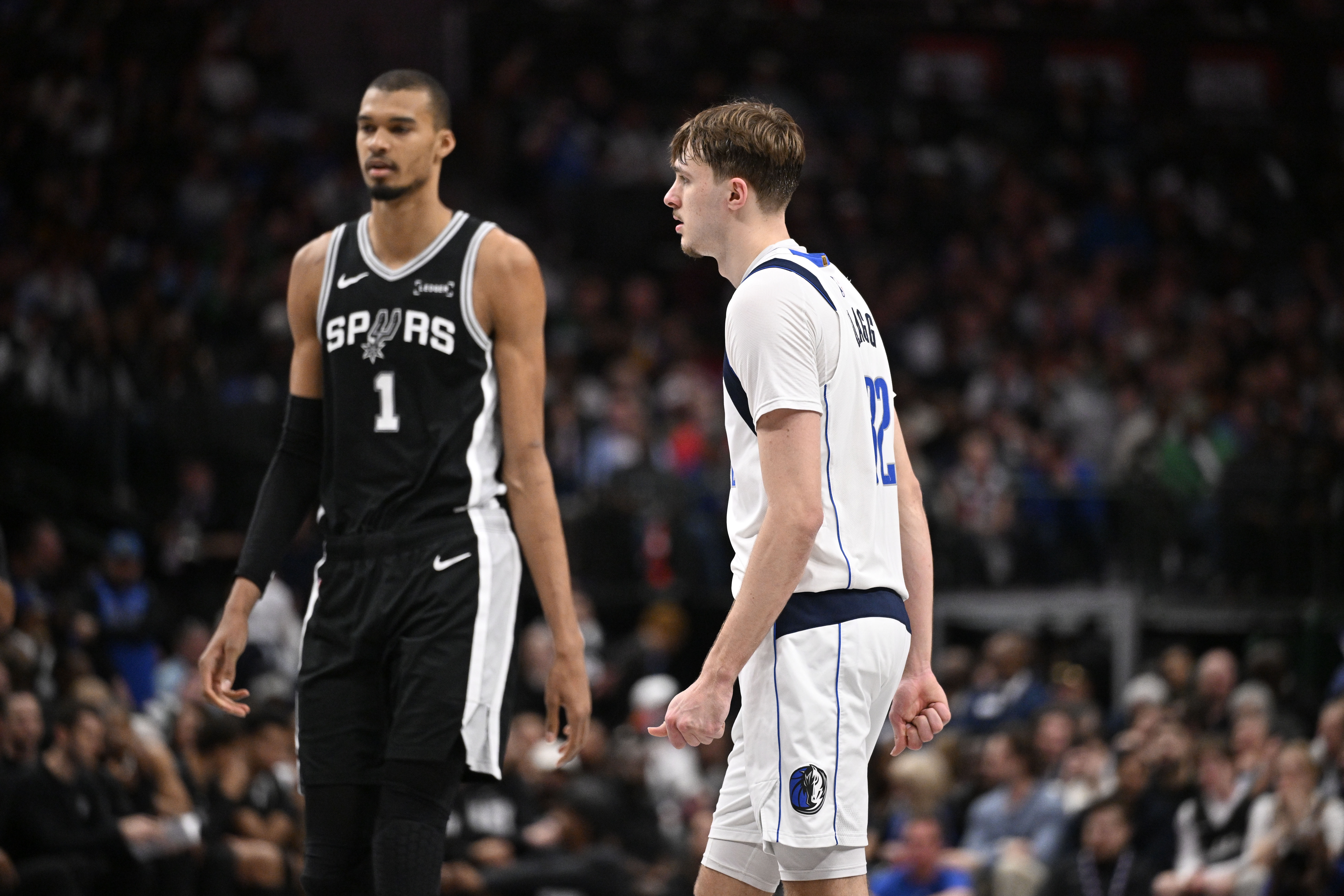 体育赛事-欢迎来到NBA时刻？弗拉格：赛季初对阵文班亚马 他开场就爆！